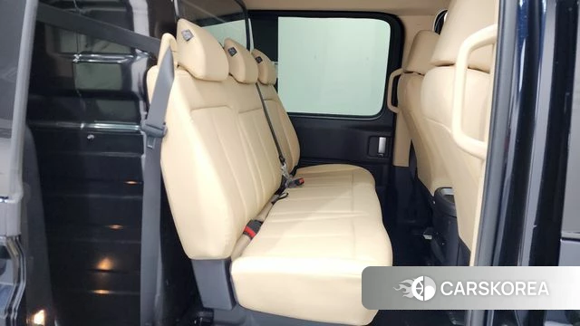 Hyundai Staria 2021 Черный из Кореи, фото 2