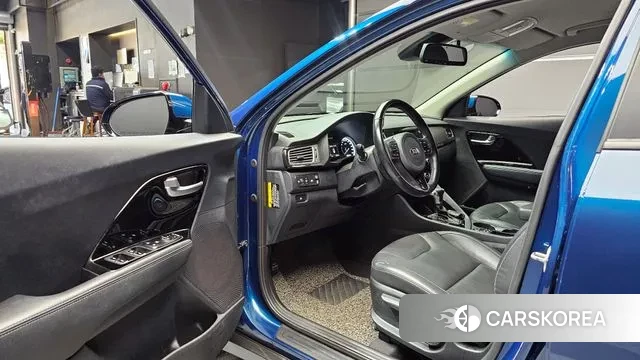 Kia Niro 2018 Синий из Кореи, фото 2