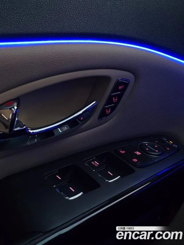 Kia The New Carnival 2018 Черный из Кореи, фото 2