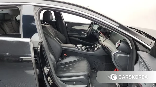 Mercedes-Benz CLS-Class C257 2018 Черный из Кореи, фото 2