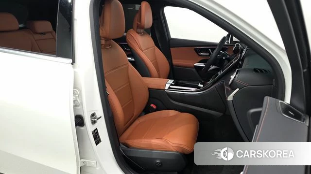 Mercedes-Benz GLC-Class X254 2025 Белый из Кореи, фото 2