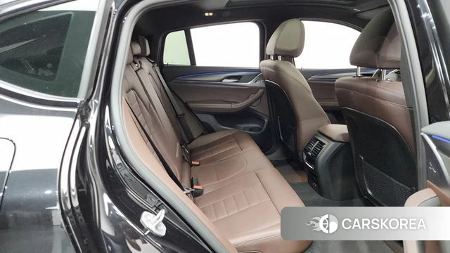 BMW X4 (G02) 2025 Черный из Кореи, фото 2