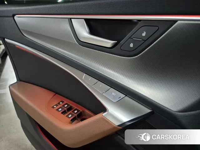 Audi A6 (C8) 2020 Белый из Кореи, фото 2