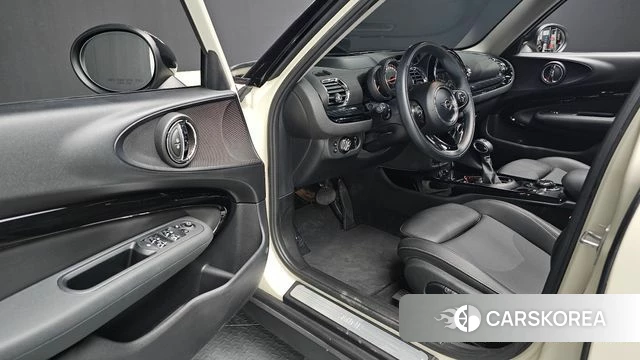 Mini Cooper Clubman 2019 Жемчужный цвет из Кореи, фото 2