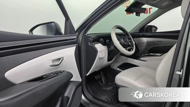 Hyundai Tucson (NX4) 2021 Серый из Кореи, фото 2