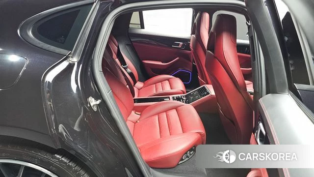 Porsche Panamera (971) 2020 Черный из Кореи, фото 2