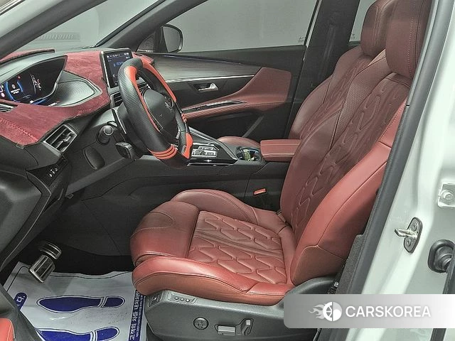 Peugeot 5008 second generation 2023 Белый из Кореи, фото 2