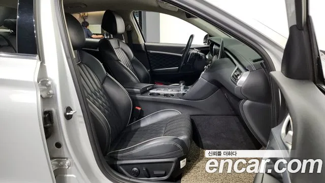 Genesis G70 2018 Серебряный из Кореи, фото 2