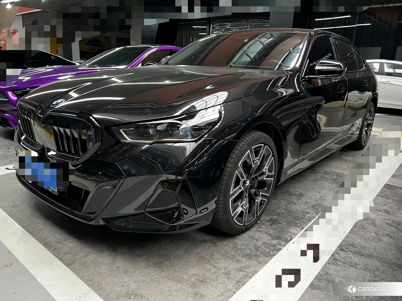 BMW 5 series 2025 Черный из Китая, фото 2