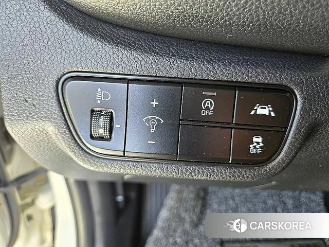 Kia Seltos 2021 Белый из Кореи, фото 2