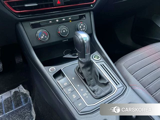 Volkswagen Lavida 2022 Черный из Китая, фото 2