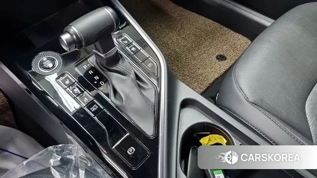 Kia Di Ol Nu Niro 2022 Белый из Кореи, фото 2