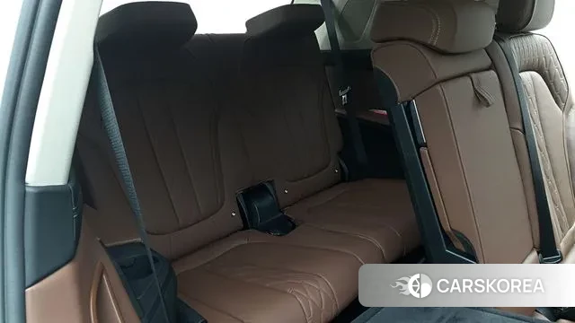 BMW X7 (G07) 2020 Белый из Кореи, фото 2