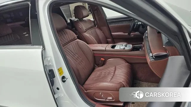 Genesis G90 (RS4) 2022 Белый из Кореи, фото 2