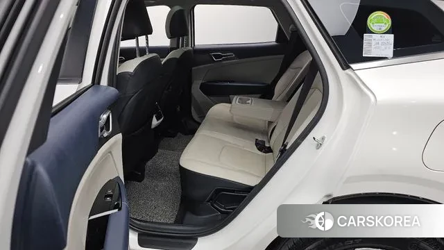 Kia Sportage 5th Generation Hybrid 2021 Белый из Кореи, фото 2