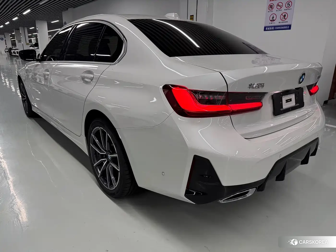 BMW 3 series 2023 Белый из Китая, фото 2