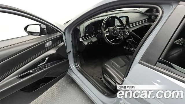 Hyundai Avante (CN7) 2020 Светло-серебряный цвет из Кореи, фото 2