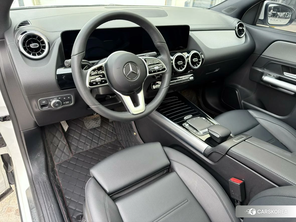 Mercedes-Benz GLA 2022 Белый из Китая, фото 2