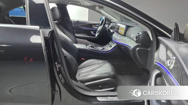 Mercedes-Benz CLS-Class C257 2019 Черный из Кореи, фото 2