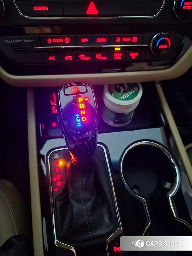 Kia The New Carnival 2019 Белый из Кореи, фото 2