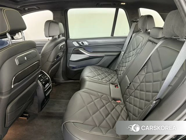 BMW X5 2025 Черный из Китая, фото 2
