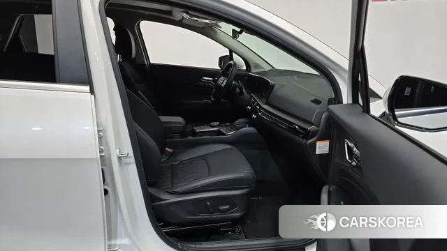 Kia The New Sportage 5th Generation Hybrid 2025 Белый из Кореи, фото 2