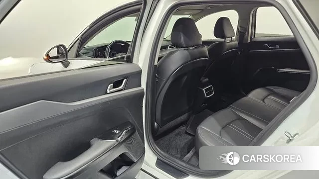 Kia K5 3rd generation 2022 Белый из Кореи, фото 2