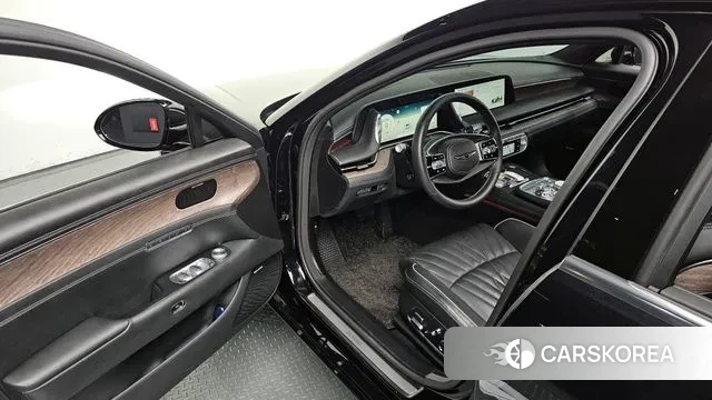 Genesis G90 (RS4) 2022 Черный из Кореи, фото 2