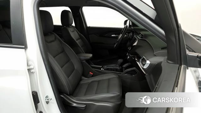 Chevrolet (GM Daewoo) Trailblazer 2022 Белый из Кореи, фото 2