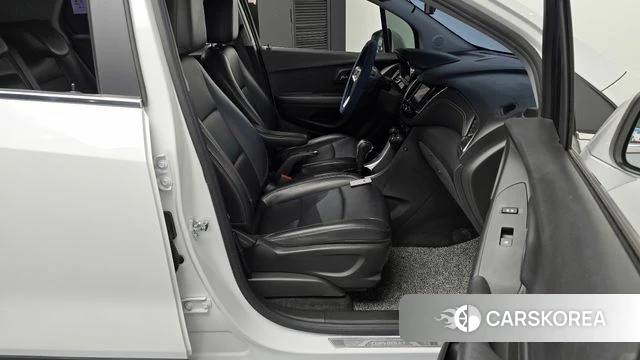 Chevrolet (GM Daewoo) The New Trax 2018 Белый из Кореи, фото 2