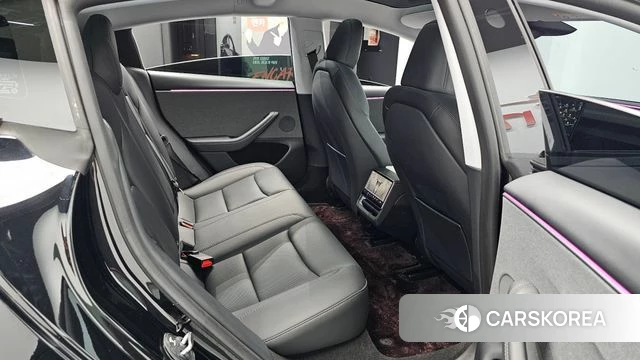 Tesla Model 3 2025 Черный из Кореи, фото 2