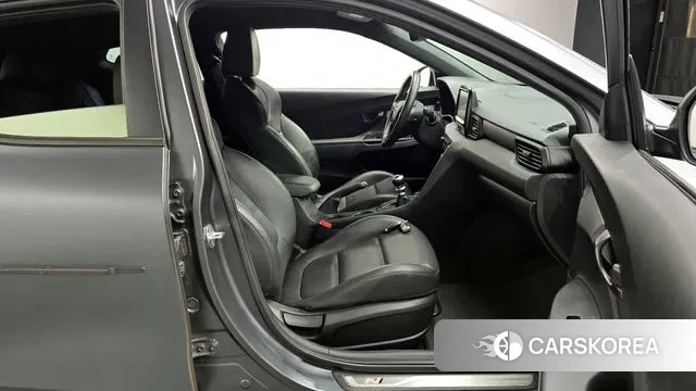 Hyundai Veloster (JS) 2019 Серый из Кореи, фото 2