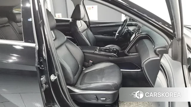 Hyundai Tucson (NX4) 2022 Черный из Кореи, фото 2