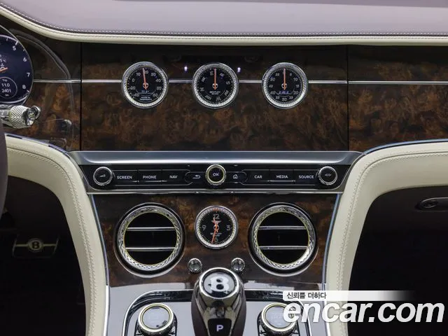 Bentley Continental GT 3rd Generation 2024 Красный из Кореи, фото 2