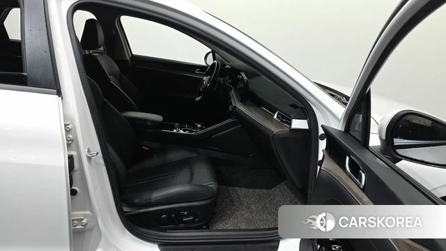 Kia K5 3rd generation 2020 Белый из Кореи, фото 2