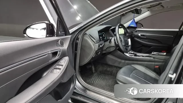 Hyundai Sonata (DN8) 2020 Серый из Кореи, фото 2