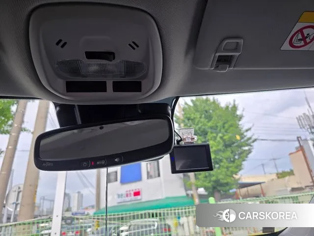 Chevrolet (GM Daewoo) Trax Crossover 2024 Светло-зеленый из Кореи, фото 2