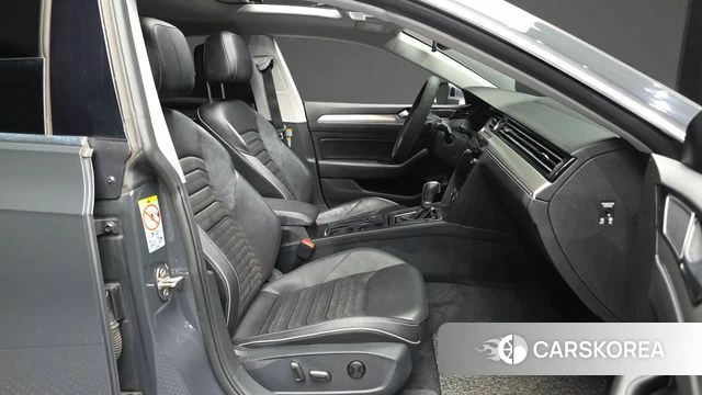 Volkswagen Arteon 2018 Серый из Кореи, фото 2