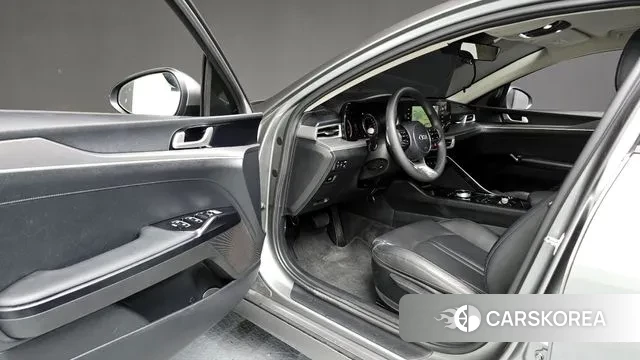 Kia K5 3rd generation 2020 Серебристо-серый из Кореи, фото 2