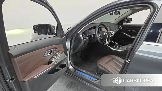 BMW 3 Series (G20) 2020 Серый из Кореи, фото 2