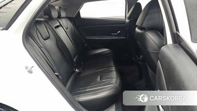 Hyundai Avante (CN7) 2022 Белый из Кореи, фото 2