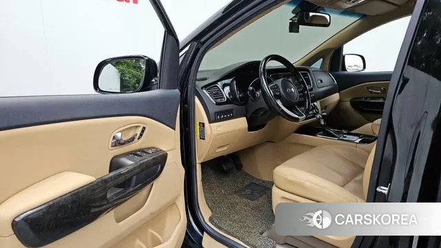 Kia The New Carnival 2018 Черный из Кореи, фото 2