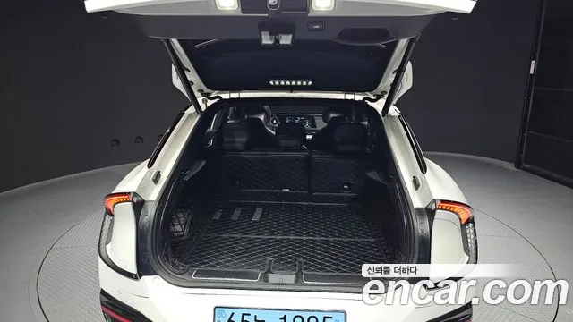 Kia EV6 2022 Белый из Кореи, фото 2