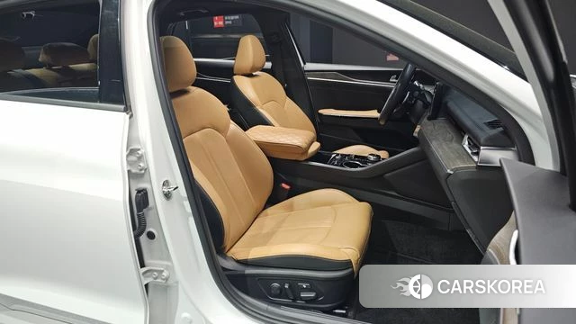 Kia K5 3rd generation 2020 Белый из Кореи, фото 2