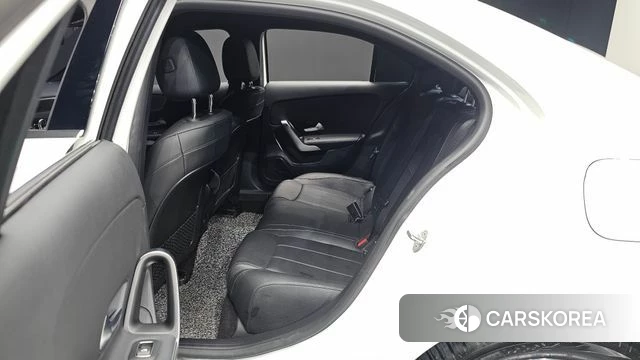 Mercedes-Benz A-Class W177 2021 Белый из Кореи, фото 2