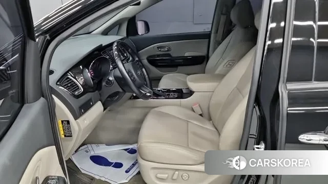 Kia The New Carnival 2020 Черный из Кореи, фото 2