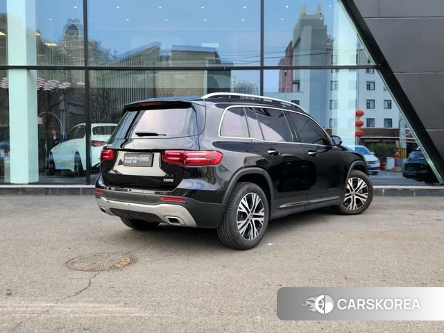 Mercedes-Benz GLB 2025 Черный из Китая, фото 2