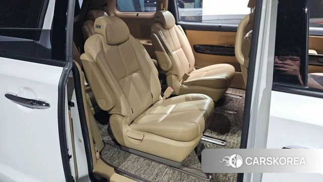 Kia The New Carnival 2018 Белый из Кореи, фото 2