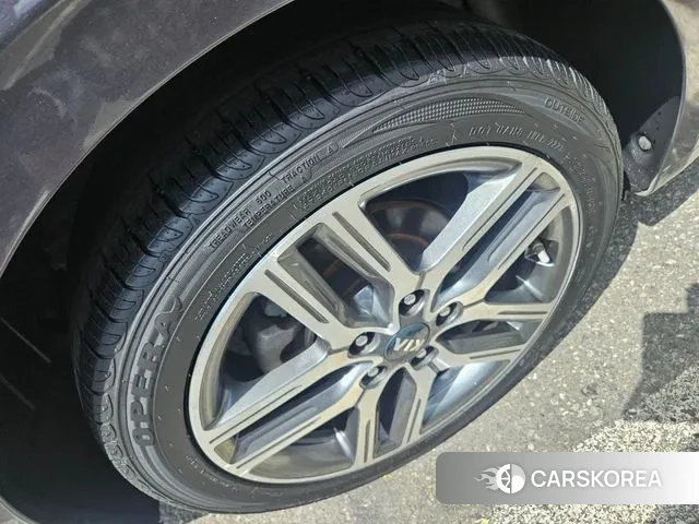 Kia Come New K3 2018 Серый из Кореи, фото 2