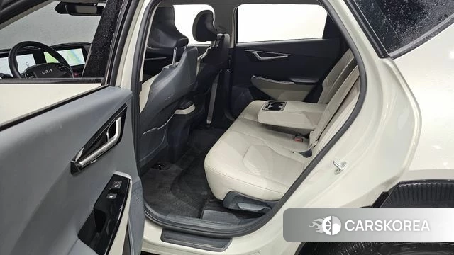 Kia EV6 2021 Жемчужный цвет из Кореи, фото 2